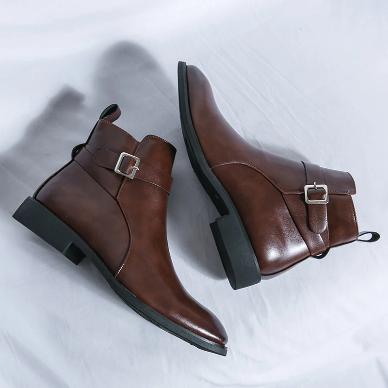 Men Formal Wear With Boots - Stivali in pelle a punta da